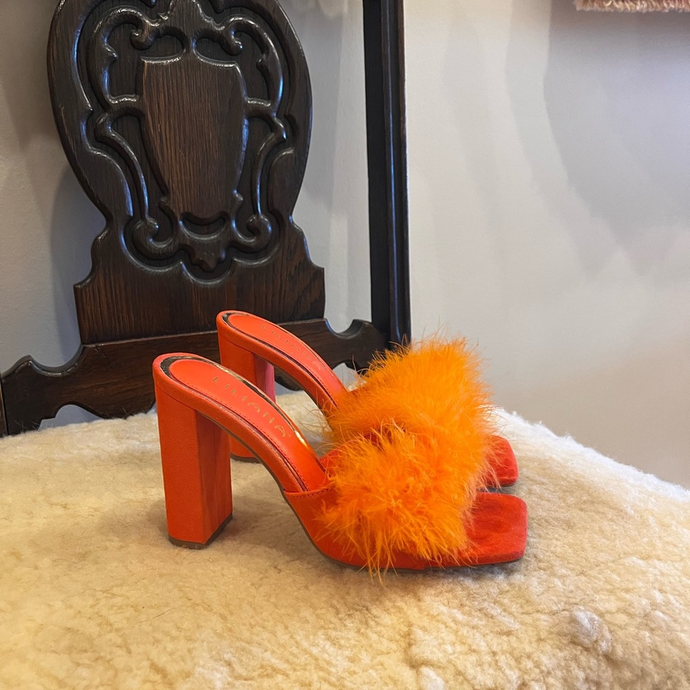 Feather heels